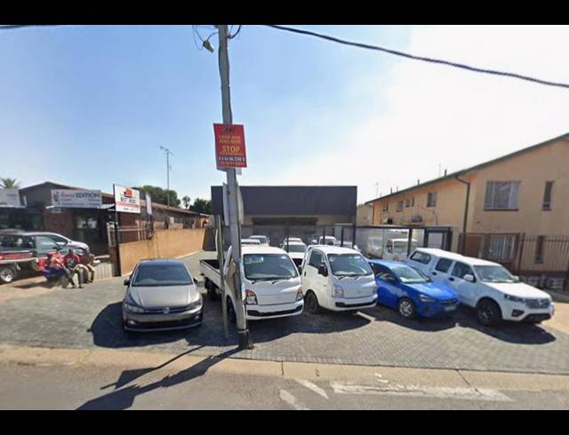 BUSINESS PROPERTY TO RENT IN LAUDIUM